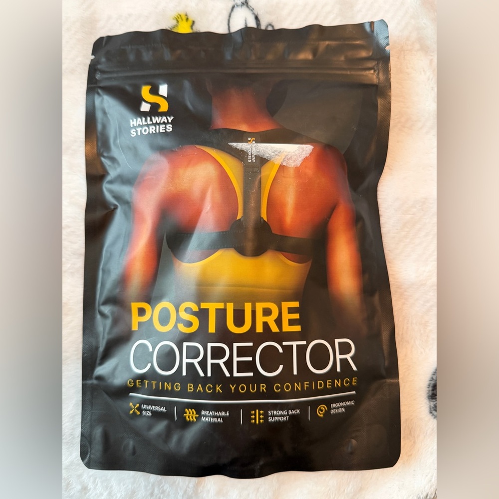 HALLWAY STORIES Posture Corrector for MEN– NIP